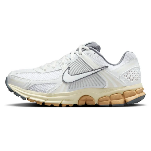 나이키 W NIKE 줌 보메로 5 운동화 FJ2028-101