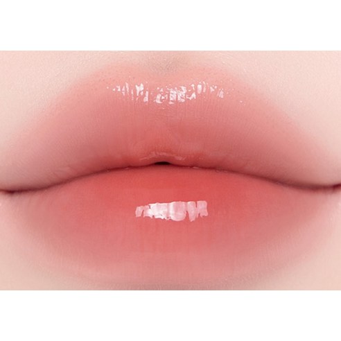 촉촉함과 생기로 하루 종일 빛나는 당신의 입술