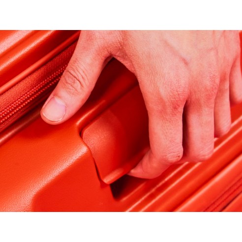 브라이튼 엘론 캐리어 28인치 확장 기능 사용 전후 비교 사진