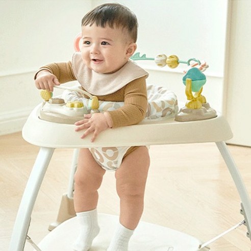 우리 아이 첫 걸음마 떼기 전, 엄마 아빠의 육아 고민 해결