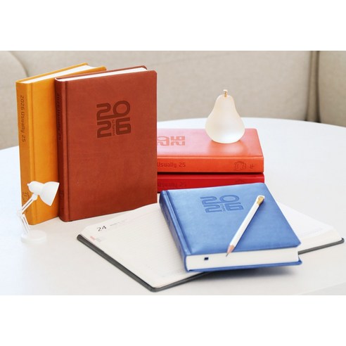 양지사 2026 유즈어리25A 다이어리 휴대성 및 크기 체감 이미지