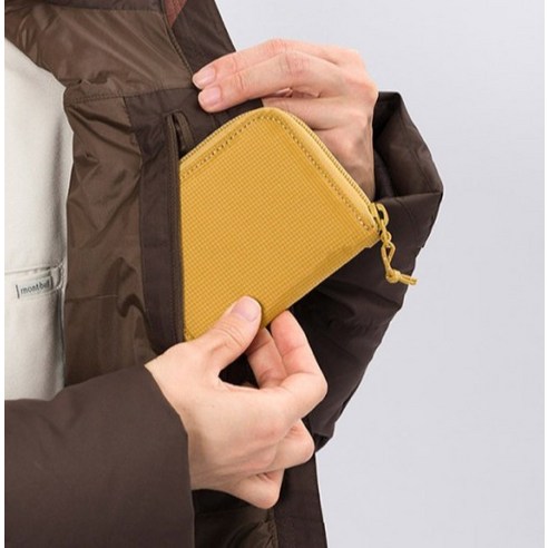 몽벨 여성용 트래블 다운 파카 트루 점퍼 후기 분석 - 포켓 지퍼 디자인