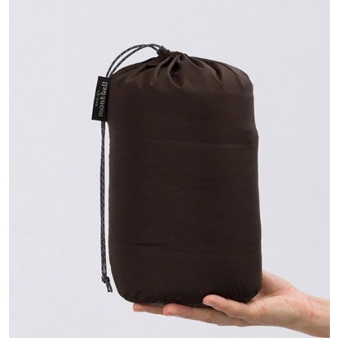 몽벨 여성용 트래블 다운 파카 트루 점퍼 후기 분석 - 로고 자수 디테일