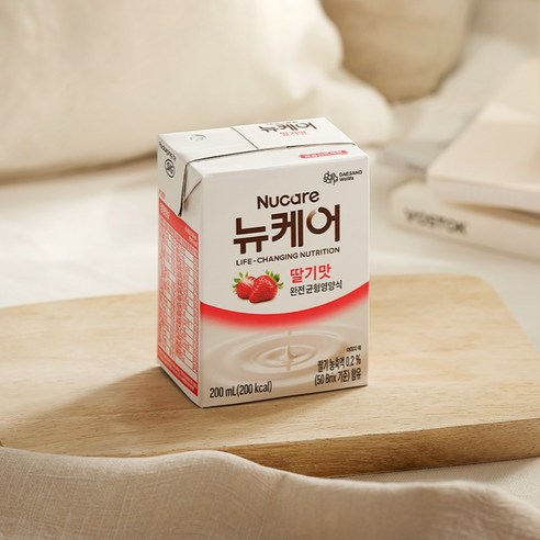 뉴케어 완전 균형영양식 딸기맛 200ml, 24개 이미지 4