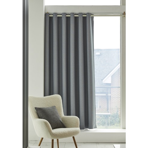 모던하우스 뉴포시즌 3중방한 커튼이 빛을 차단하는 암막 효과 이미지