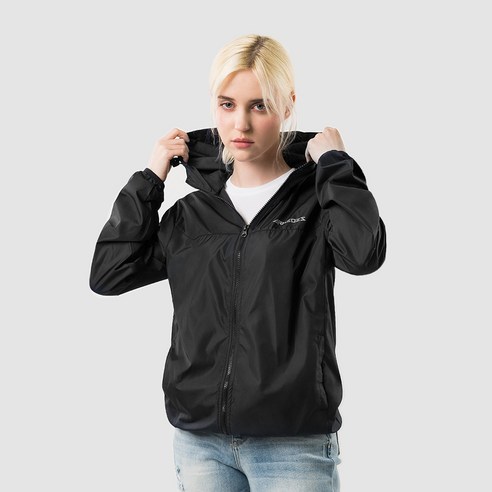 바람 한 점도 허락하지 않는 당신의 완벽한 방패 아르메데스 초경량 베이직 바람막이 AR-101