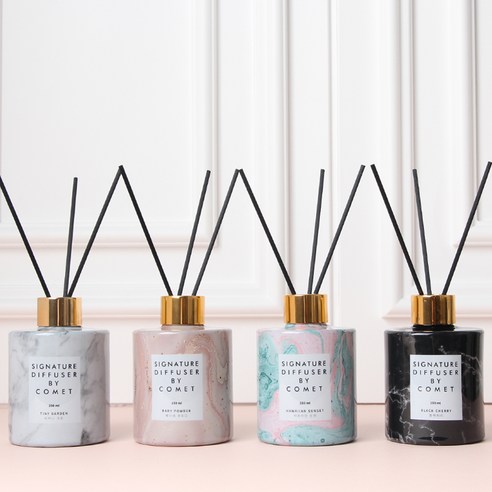 코멧 시그니처 디퓨저 250ml 4입 세트 후기 분석 - 욕실 인테리어 활용 컷