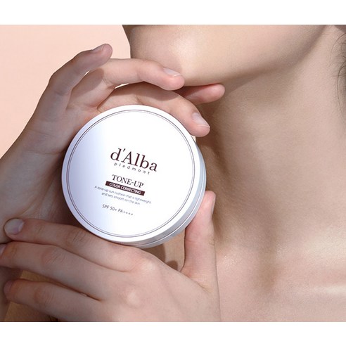 [비건뷰티] 달바 워터풀 톤업 선 쿠션 SPF50+ PA++++ 이미지 3