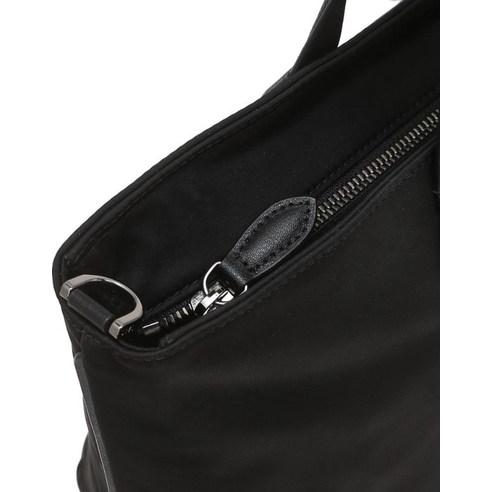 닥스 토트백 DCBA5F915BK 측면 DD로고 패턴 클로즈업 후기 이미지