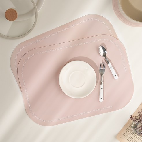 하루의공간 실리콘 식탁 매트