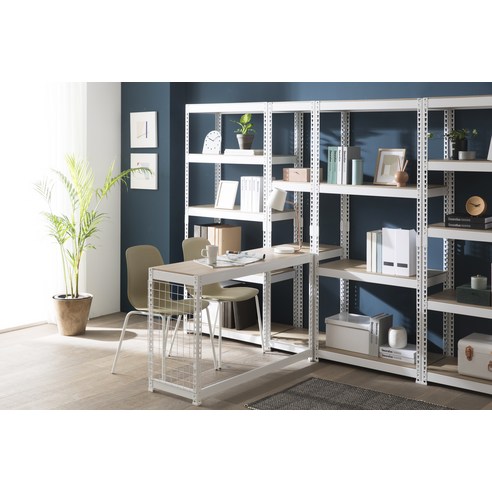 쉽고 튼튼하게, 공간을 바꾸는 철제 앵글 선반