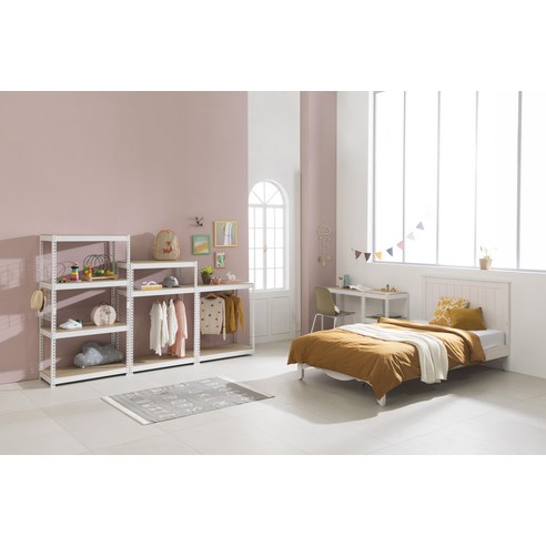 쉽고 튼튼하게, 공간을 바꾸는 철제 앵글 선반