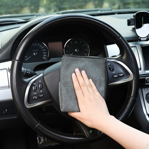 차량 내부의 사소한 불편함, 코멧 극세사 타월로 해결하세요