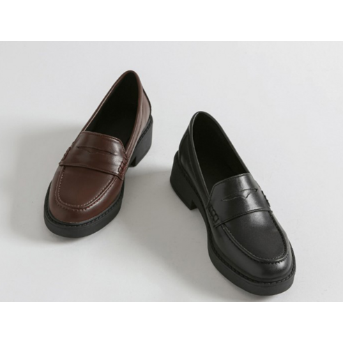 착한구두 여성용 샌더슨 페니 레더 로퍼 후기 분석 - 소재 질감