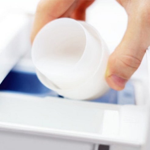 빨래 후 꿉꿉함 없이 오래가는 향기, 다우니 초고농축 섬유유연제