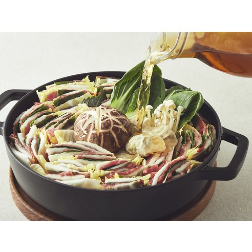 집에서 즐기는 근사한 저녁, 밀푀유나베 & 칼국수 밀키트