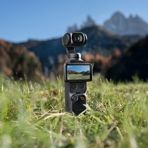 DJI Osmo Pocket 4 Standard Combo
