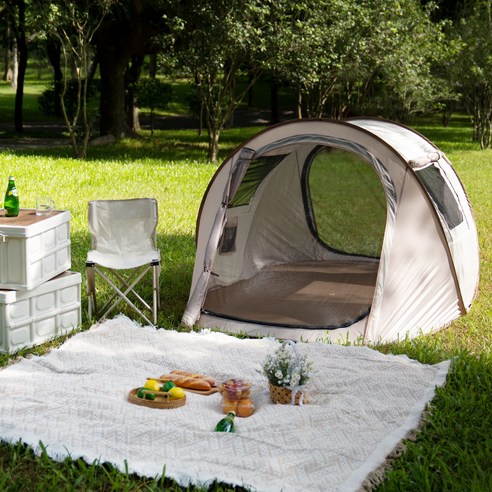 캠핑의 계절, 코멧 아웃도어 원터치 텐트로 간편하고 스타일리시하게 즐기세요!