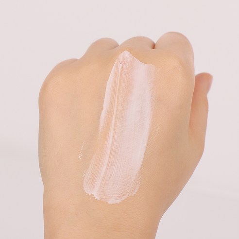 햇살 아래 빛나는 건강한 피부, 본트리 베리 에센스 선블럭 2개 득템 찬스!