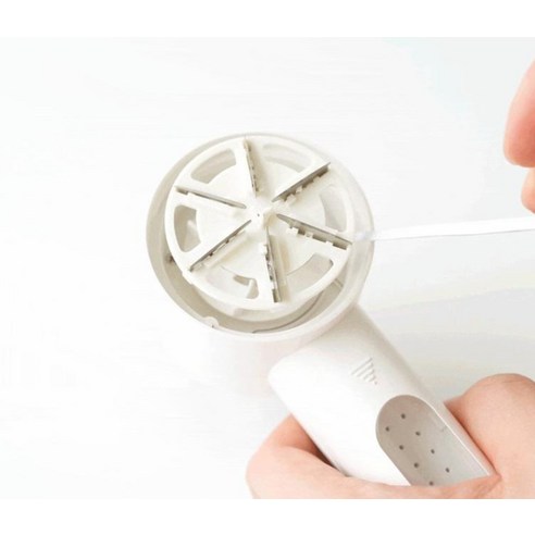 다양한 각도에서 본 멜리언스 보풀제거기 디자인