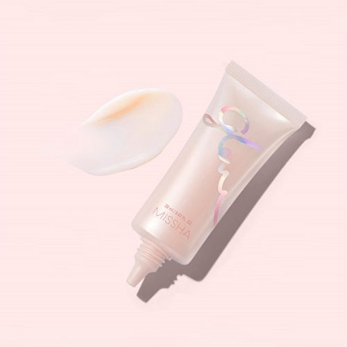미샤 글로우 스킨밤 20ml 제품 디자인 및 사용 모습이 담긴 이미지와 상세 분석