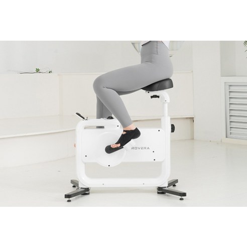 로베라 큐블 실내자전거 후기 분석 - 세련된 디자인의 화이트 컬러