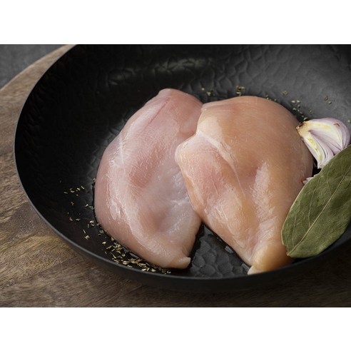 하림 IFF 닭가슴살 (냉동), 2kg, 1개 후기 분석 - 개별 냉동된 닭가슴살 조각들