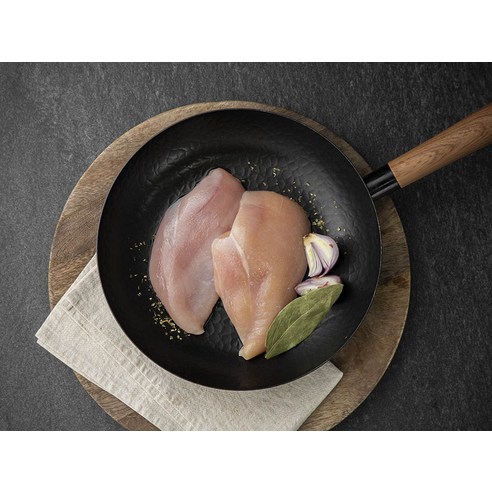 하림 IFF 닭가슴살 (냉동), 2kg, 1개 후기 분석 - 신선한 원육 상태 확인