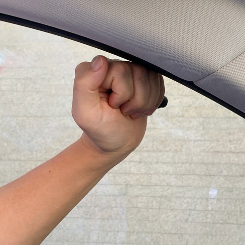 훠링 안전벨트 고정형 비상탈출 차량용 망치 벨트커터 후기 분석 - 벨트 커터 부분 확대