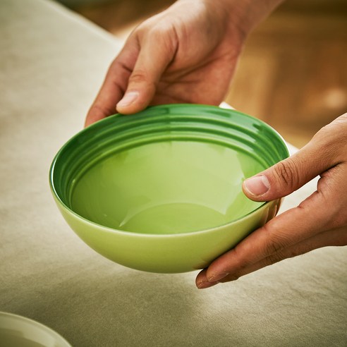 르크루제 레인보우 시리얼볼 세트 16cm 후기 분석 - 정품 로고와 고급스러운 마감