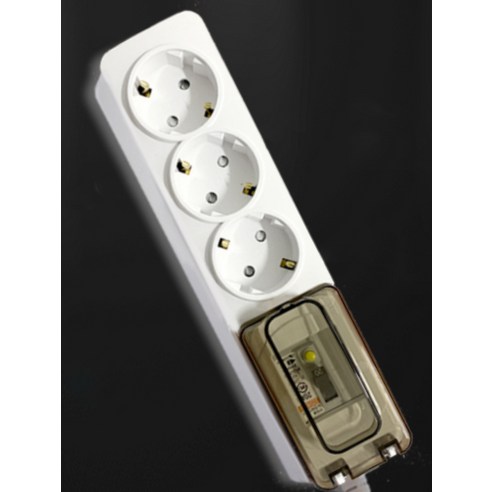 이어지다 고용량 배선 멀티탭 3구 OSB323 솔직 후기 | 실제 배치 사진 포함 - 상품 이미지 3