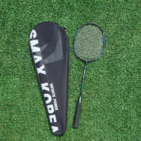 스맥스코리아 풀카본 초경량 배드민턴 라켓 68g 후기 분석 - 라켓 헤드와 스트링 상세