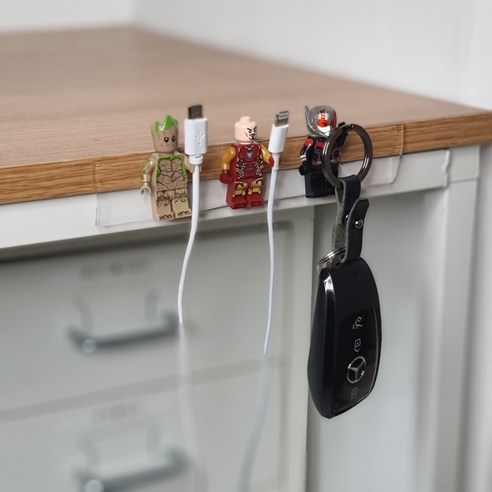 몬스터겔 테이프의 강력한 접착력 테스트