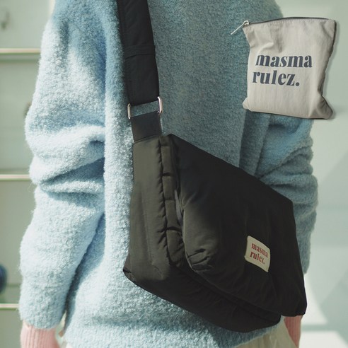 마스마룰즈 여성용 플럼피 패딩 크로스백 + 파우치 세트