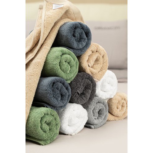 하비티 프리미엄 수건 200g 40수 코마사 후기 분석 - 깔끔하게 정리된 화이트 수건