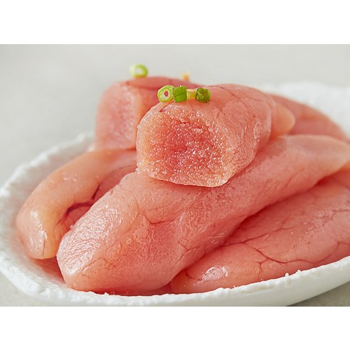 입맛 없을 때, 곰곰 백명란 젓갈로 밥상의 작은 사치를 누리세요.