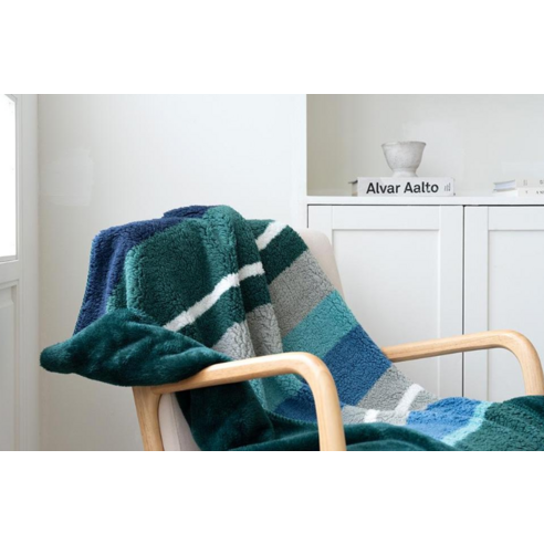 오리고 플리스 블랭킷 마감 처리 디테일