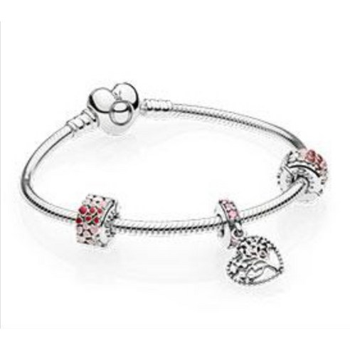 판도라 여성용 모멘츠 하트 클라습 브레이슬릿 590719 후기 분석 - 착용 컷1