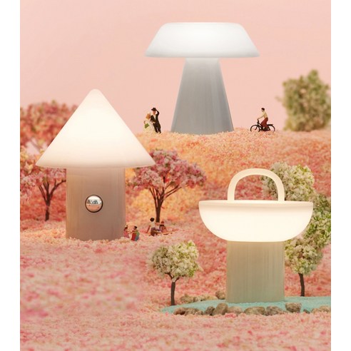 루메나 MONO 무드등 SPACE S 후기 분석 - 야외 캠핑 사용 연출컷