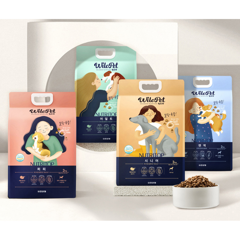 윌로펫 시니어 강아지 뉴트리탑 소프트사료 후기 분석 - 실제 급여 모습 예시