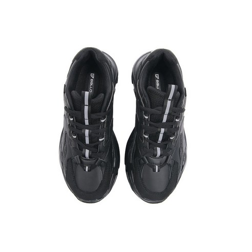 하루의 무게를 덜어줄 새로운 발걸음