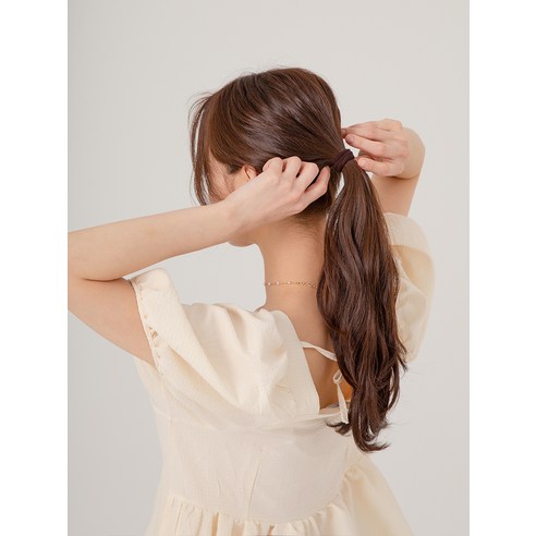 아침 머리카락 고민, 이제 아피나르 곱창밴드로 해결하세요