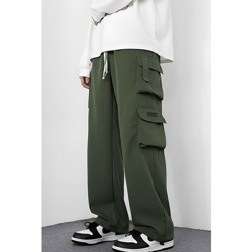 맨인모드 남성용 편한 밴딩 기모 안감 와이드 카고 바지 JY020 후기 분석 - 착용 옆모습