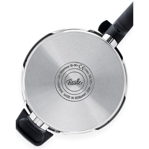 휘슬러 인덕션 비타퀵 프리미엄 압력솥 22cm 쿼트로 4.5L + 2.5L 11인용 후기 분석 - 바닥면 슈퍼써믹 로고