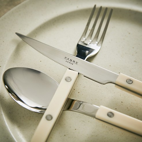 평범한 식탁을 특별하게 만드는 작은 변화