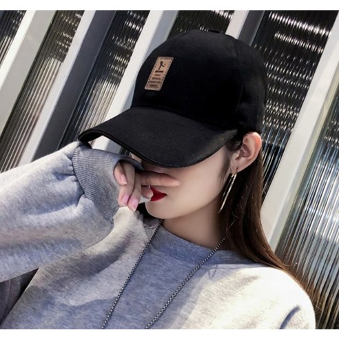 미다미 스포티 태그 챙이 긴 볼캡 2종 세트 1557 후기 분석 - 스타일링 제안