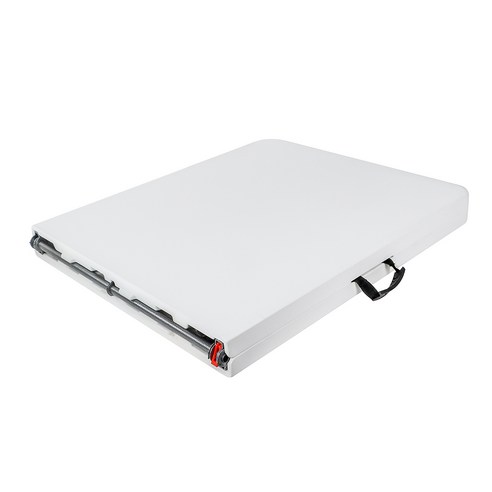 코멧 아웃도어 브로몰딩 접이식 테이블 1800: 야외 활동의 완벽한 동반자