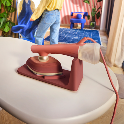 Philips One-Turn Hybrid Steam Iron