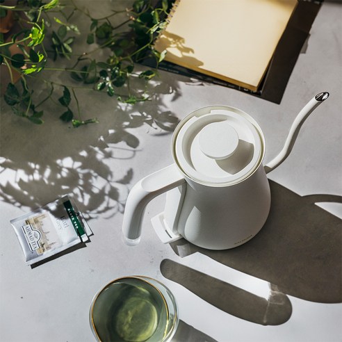 발뮤다 더 팟: 감각적인 디자인과 편리함을 모두 갖춘 주방 필수템