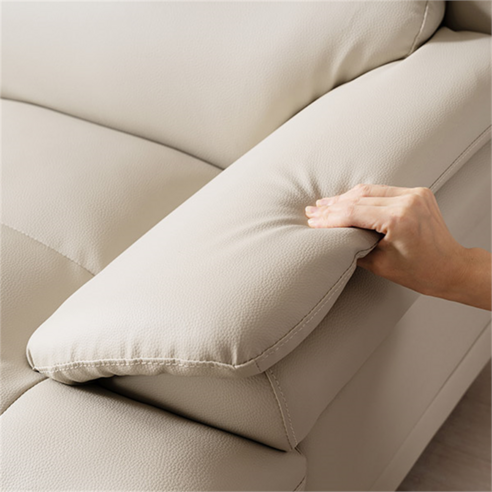 삼익가구 에클레르 프리미엄 3인용 가죽 소파의 뒷면과 쿠션